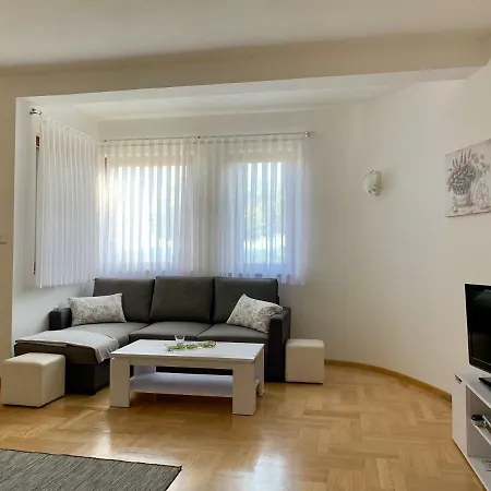 Culjak Rab Apartment Rab Town