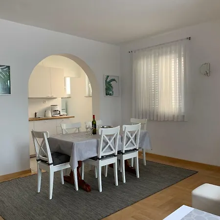 Culjak Rab Apartment
